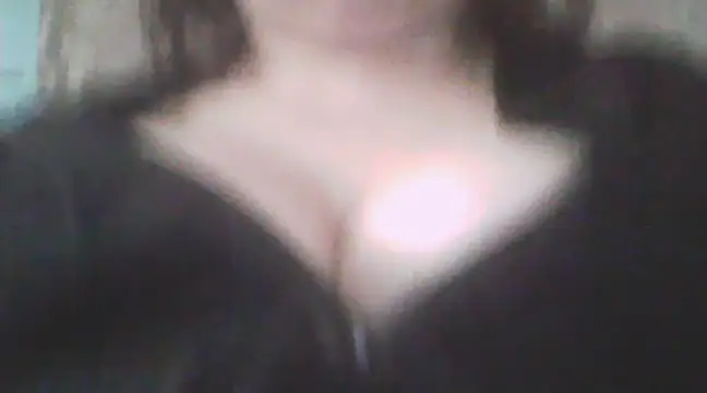 Snapshot of deluxpussy chatting on 02-02-25, 07:09 deluxpussy online show from 02-02-25, 07:09