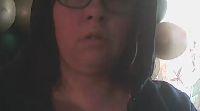 Snapshot of deluxpussy chatting on 02-26-25, 09:10 deluxpussy online show from 02-26-25, 09:10