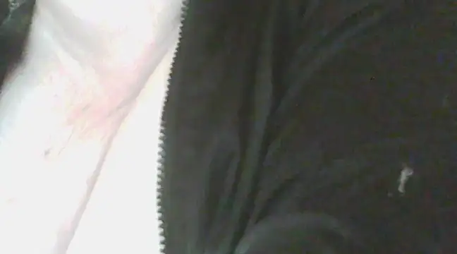 Snapshot of deluxpussy chatting on 03-19-25, 06:23 deluxpussy online show from 03-19-25, 06:23