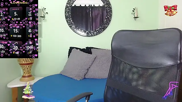 Sofia Franco  online show from 12-15-25, 07:07