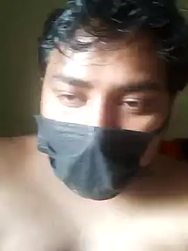 Snapshot of Bangalorebull chatting on 01-19-25, 10:39 Bangalorebull online show from 01-19-25, 10:39