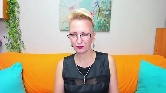 iamyourdream89 online show from 11-28-25, 01:25