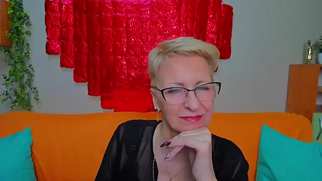 iamyourdream89 online show from 02-15-26, 04:47