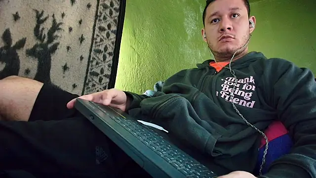 sweet cock28 online show from 12-16-24, 04:16