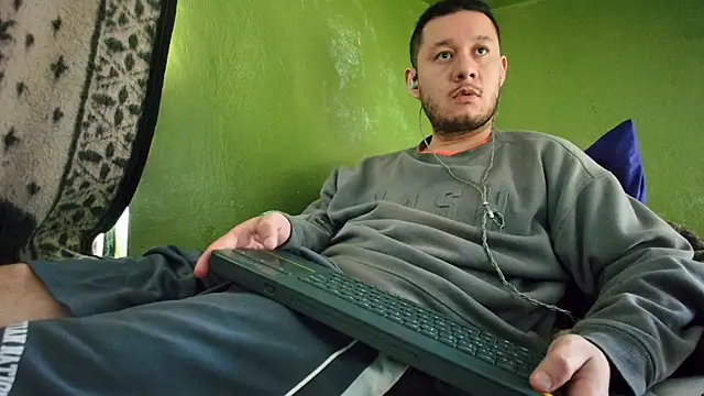 sweet cock28 online show from 01-04-25, 04:11