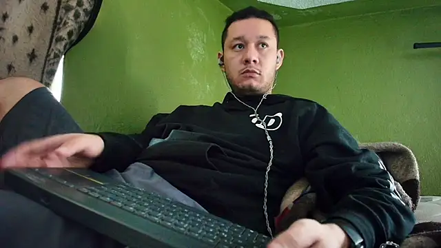 sweet cock28 online show from 01-07-25, 03:44