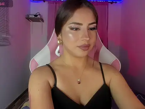 lucykinky22 online show from 10-25-25, 10:26