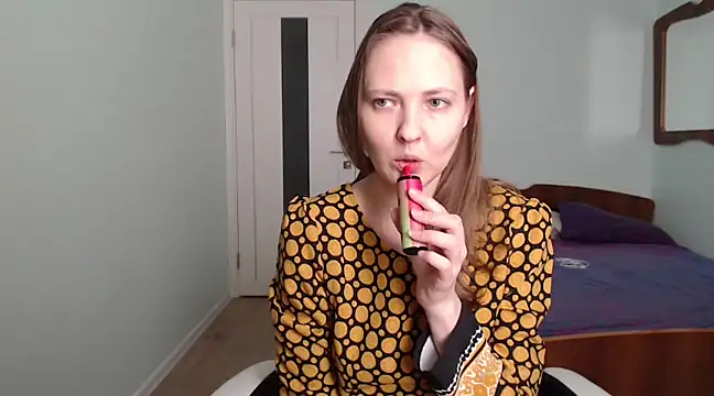VioletLily online show from 02-27-25, 01:07