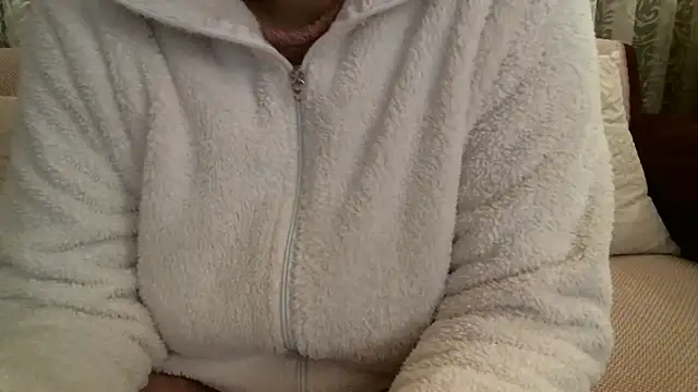 Snapshot of mysteriouscouple001 chatting on 01-24-25, 03:11 mysteriouscouple001 online show from 01-24-25, 03:11