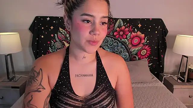 natassha1 online show from 12-18-24, 10:30