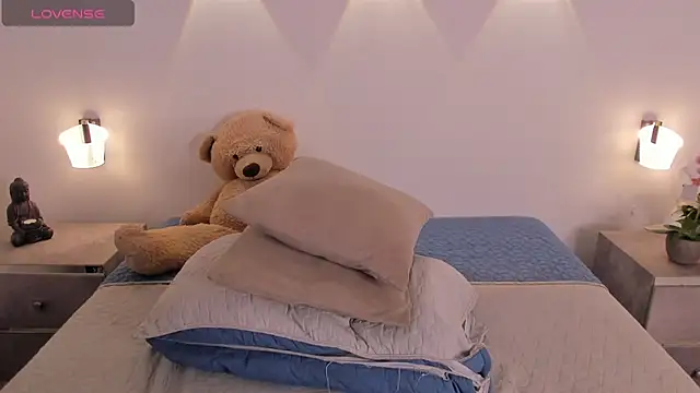 natassha1 online show from 01-26-25, 02:19