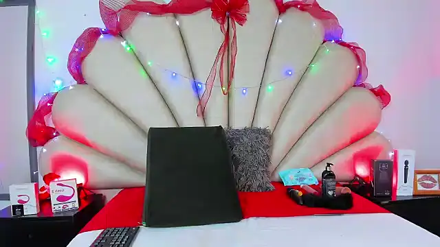 Natasha  Blue online show from 12-29-24, 01:17