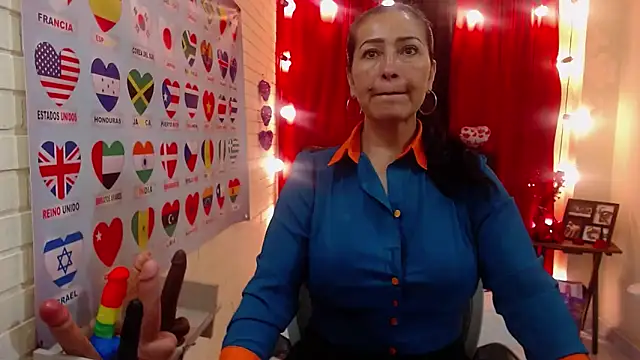Sarah teiku online show from 12-23-24, 06:16