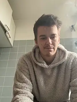 Snapshot of Toyjungee chatting on 03-13-26, 11:28 Toyjungee online show from 03-13-26, 11:28