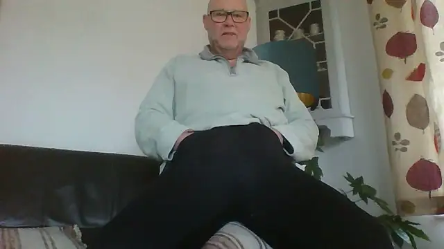 Tempted1973 online show from 02-08-26, 02:09