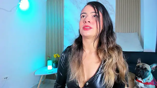 Megan blue7 online show from 01-20-25, 11:45