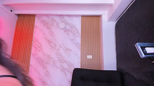 Megan blue7 online show from 02-17-25, 06:04