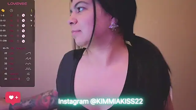 kimmiakiss22 online show from 01-18-25, 03:09