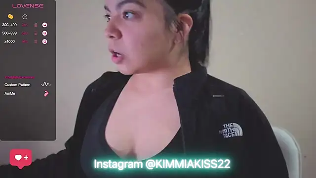 kimmiakiss22 online show from 01-18-25, 11:22