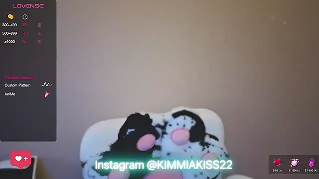 kimmiakiss22 online show from 01-20-25, 01:18