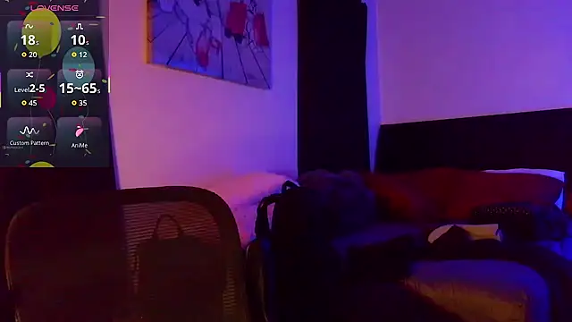 kimmiakiss22 online show from 11-11-25, 02:33