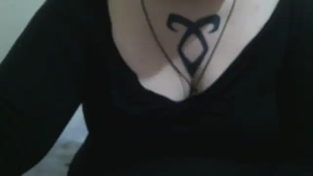 Snapshot of Lolabeluccia_xh_ chatting on 11-07-25, 07:19 Lolabeluccia xh online show from 11-07-25, 07:19