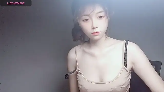 VaerySaenz online show from 12-20-24, 11:00