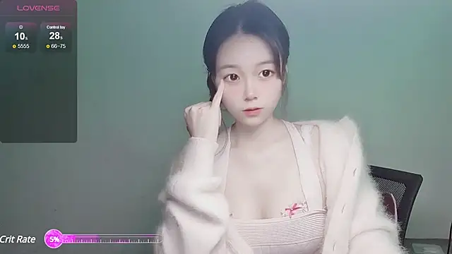 VaerySaenz online show from 02-16-25, 01:36