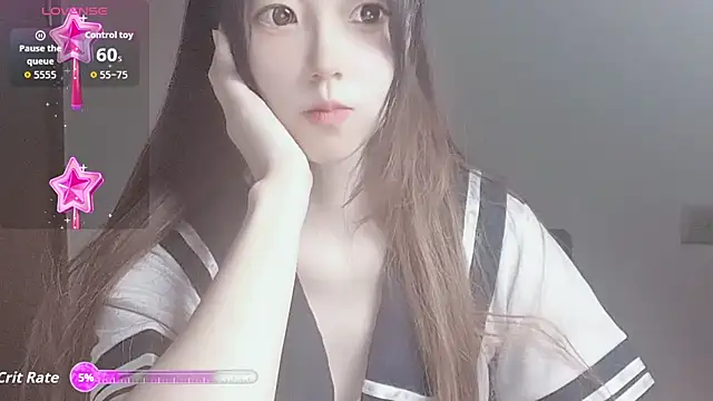 VaerySaenz online show from 10-13-25, 05:07