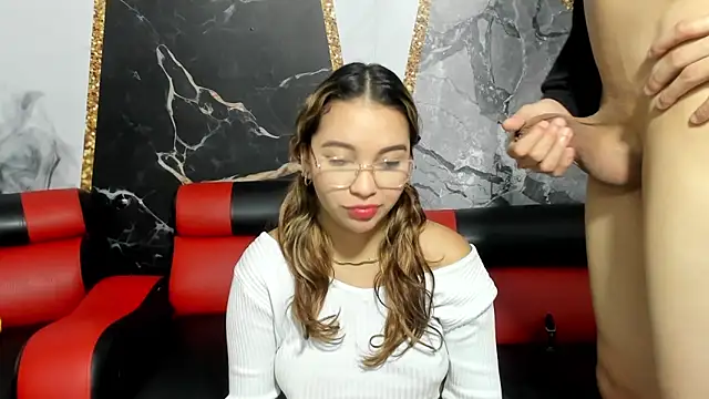 Snapshot of hot-threesome chatting on 02-02-25, 03:17 hot-threesome online show from 02-02-25, 03:17