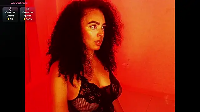 cataleya-miller  online show from 10-28-25, 02:04