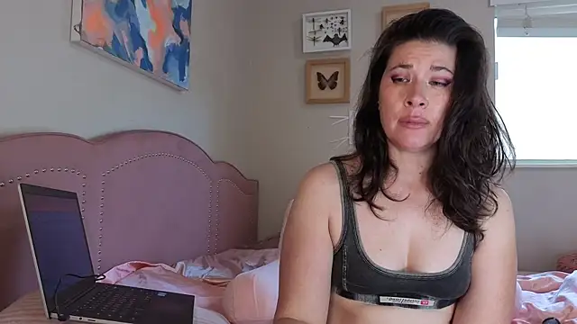 highly inappropriate online show from 06-16-26, 02:30