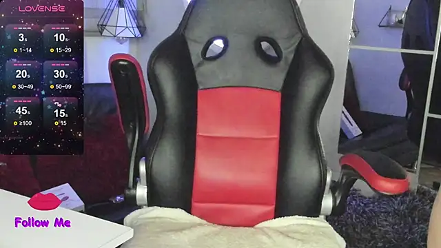 natasha logan  online show from 10-04-25, 04:10