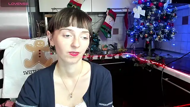 TayanaJons online show from 12-11-24, 10:47