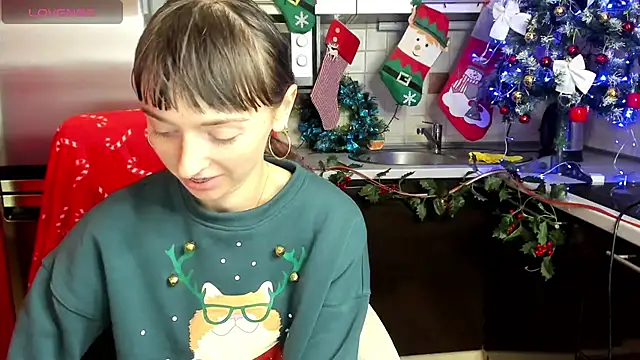 TayanaJons online show from 12-14-24, 09:40