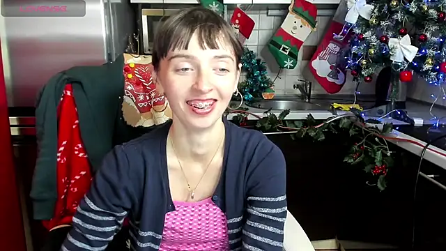 TayanaJons online show from 12-14-24, 12:44