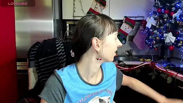 TayanaJons online show from 12-19-24, 10:45