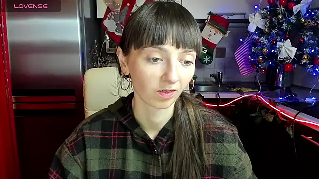 TayanaJons online show from 12-20-24, 07:44