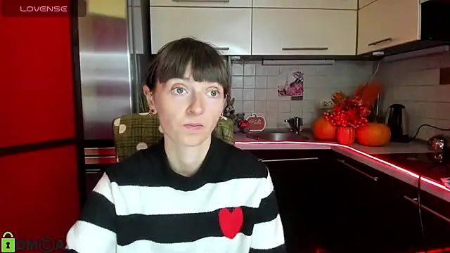 TayanaJons online show from 09-29-25, 07:02