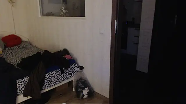 amanda kiss kiss online show from 12-14-24, 04:20