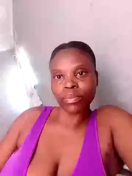 Snapshot of BustyWendy chatting on 11-03-25, 12:39 BustyWendy online show from 11-03-25, 12:39