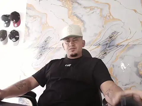 Snapshot of myke_andrade chatting on 02-12-26, 08:26 myke andrade online show from 02-12-26, 08:26