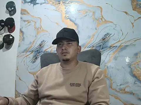 Snapshot of myke_andrade chatting on 04-07-26, 04:13 myke andrade online show from 04-07-26, 04:13