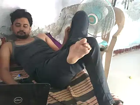 Rocobodymassager online show from 07-11-26, 07:44