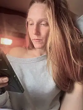 GoldenFlameGoddess online show from 03-06-25, 01:05