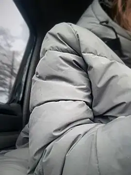 GoldenFlameGoddess online show from 03-12-25, 12:42