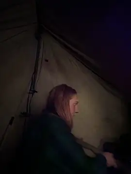 GoldenFlameGoddess online show from 12-18-25, 06:52