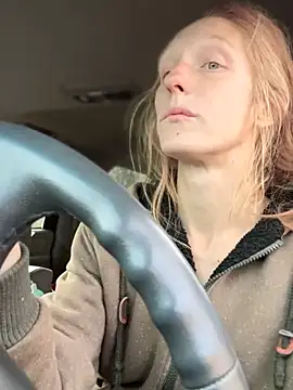 GoldenFlameGoddess online show from 12-20-25, 09:22