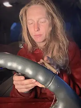 GoldenFlameGoddess online show from 01-17-26, 03:06