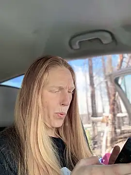 GoldenFlameGoddess online show from 03-20-26, 09:08